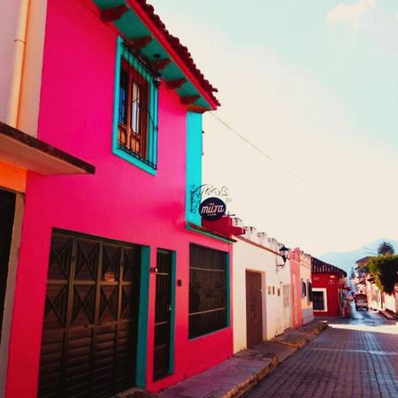 Kaza Muta Bed & Breakfast ซานกริสโตบัล เด ลาสกาซาส ภายนอก รูปภาพ