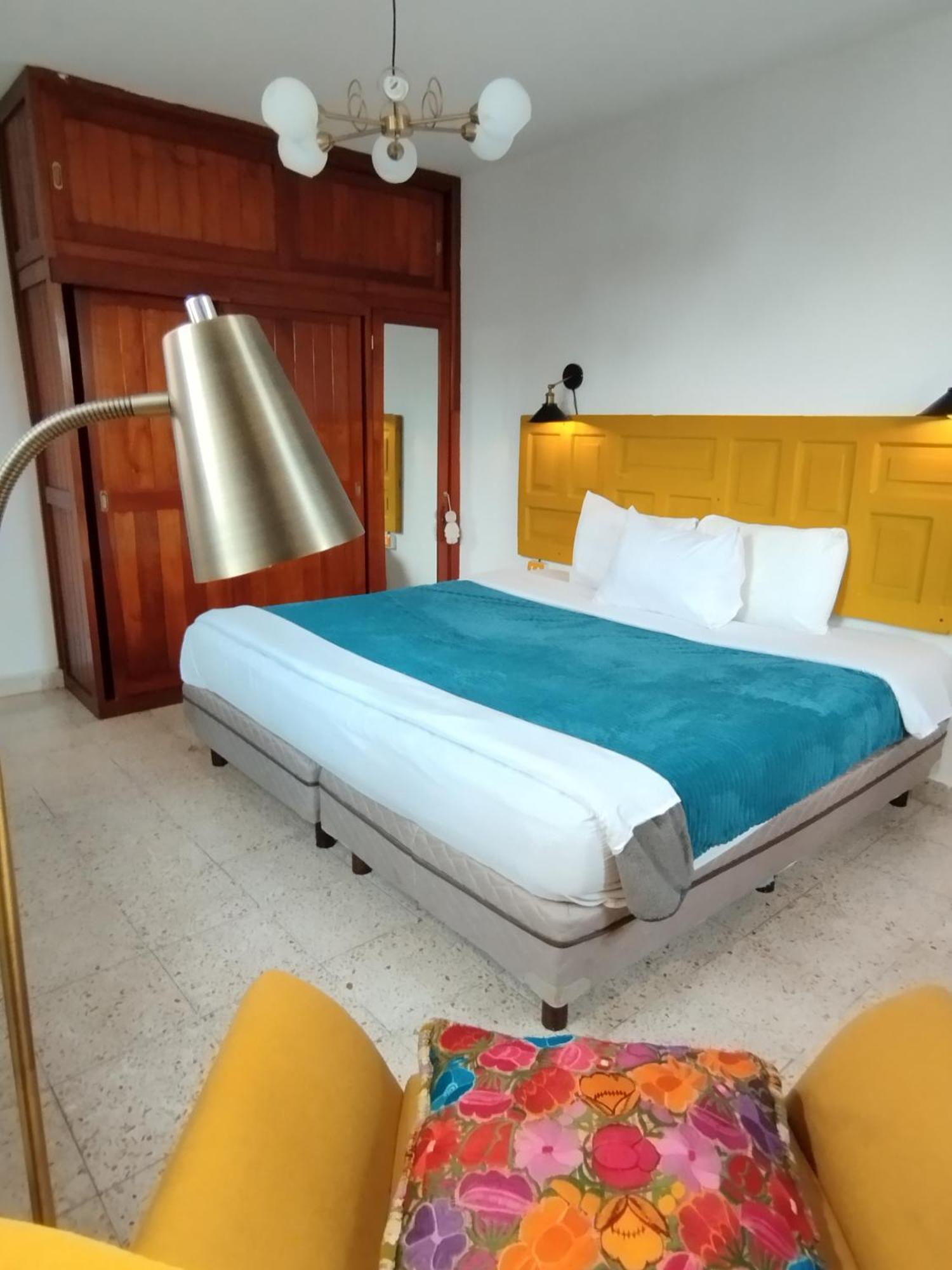 Kaza Muta Bed & Breakfast ซานกริสโตบัล เด ลาสกาซาส ภายนอก รูปภาพ